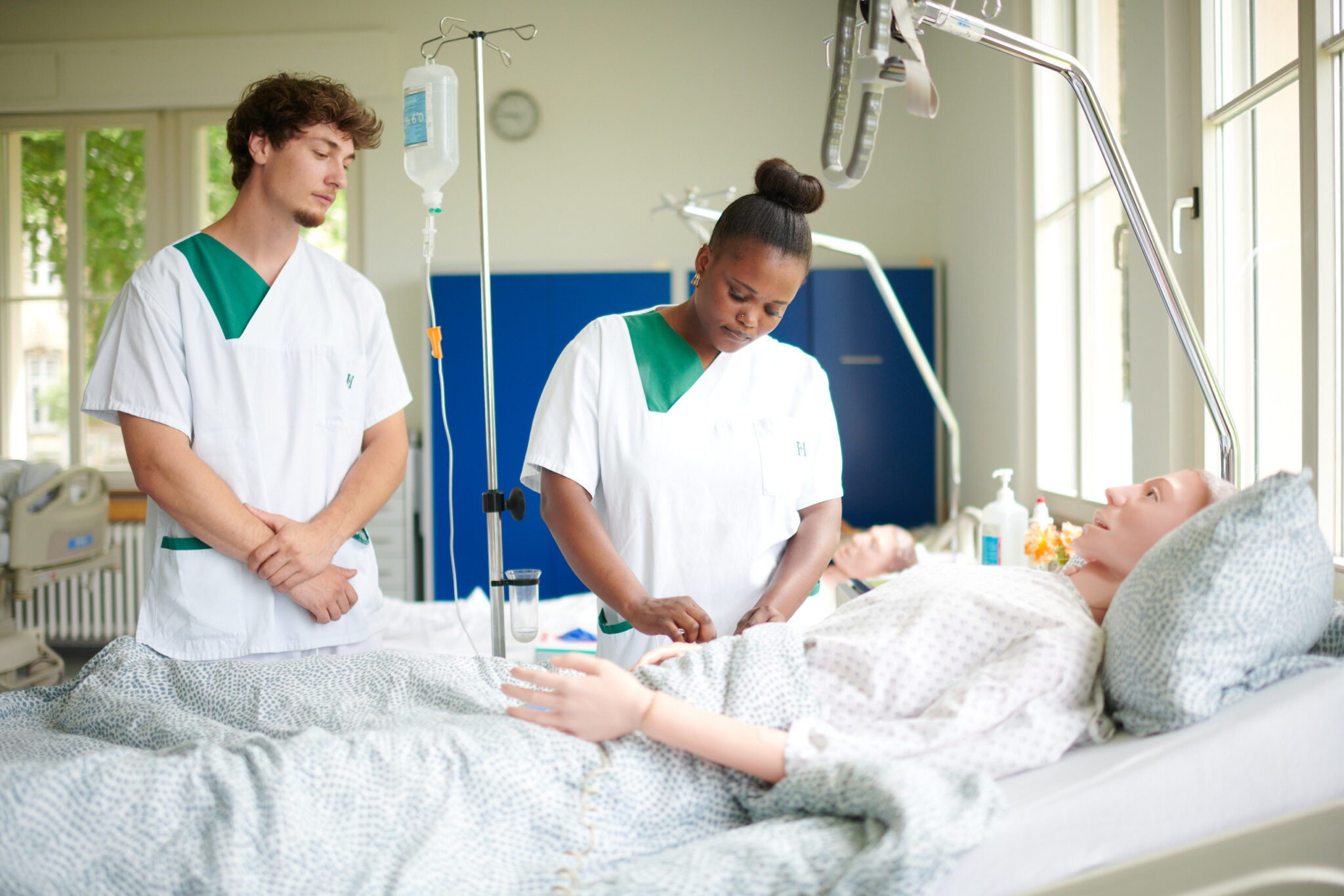 HELFERIN IN DER ALTENPFLEGE visual data 6